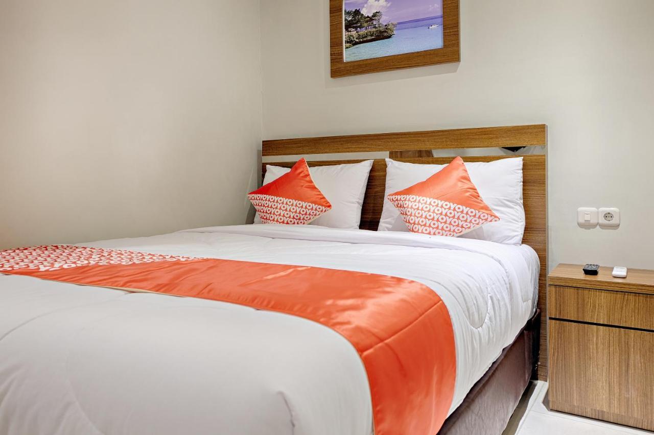 Hotel Super Oyo 2756 Anata Makassar Exterior foto