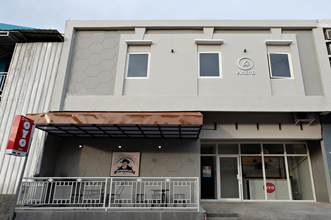 Hotel Super Oyo 2756 Anata Makassar Exterior foto